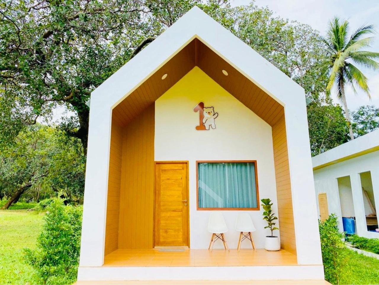 Sea Bear Resort ซีแบร์รีสอร์ต Koh Phayam Esterno foto